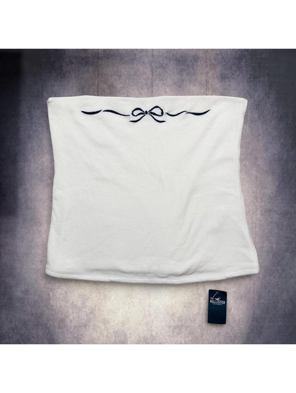 NWT Hollister Co. white tube top with black bow graphic